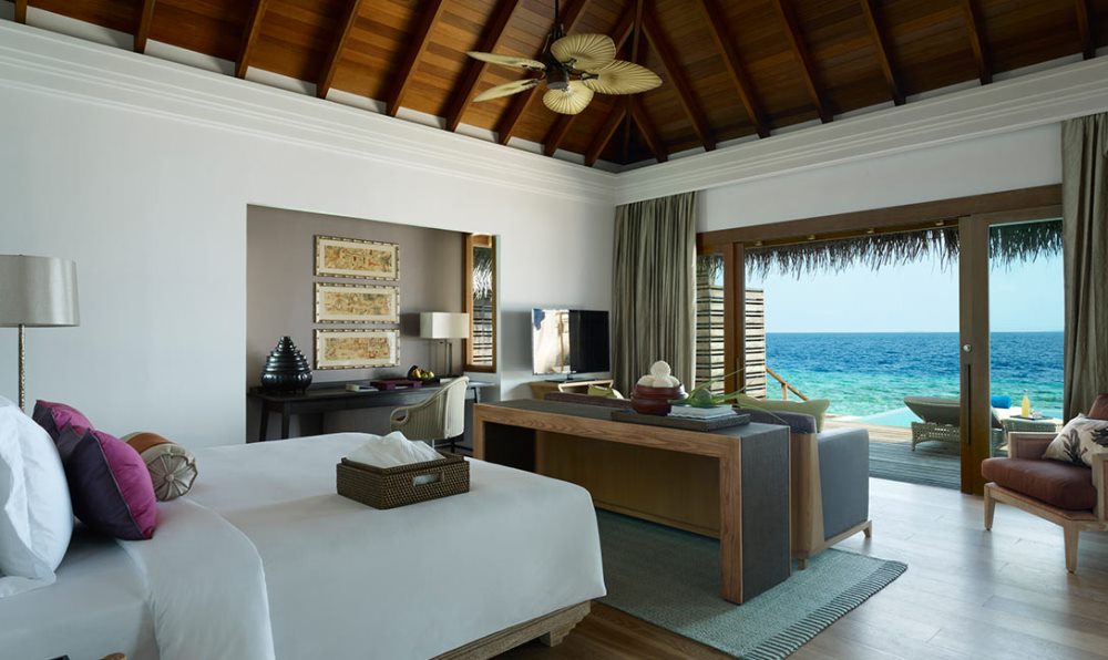 content/hotel/Dusit Thani/Accommodation/Ocean Villa with Pool/DusitThan-Acc-OceanVillaPool.jpg